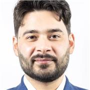 Il mio intento è fare in modo che gli studenti trovino la loro dimensione nello studio sapendo che non ne esiste solo una al mondo